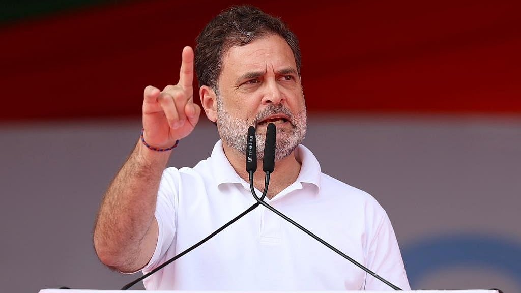 ملک کو ’کمپرومائزڈ‘ وزیر اعظم کی خاموشی نہیں بلکہ مضبوط ہاتھوں کی ضرورت ہے: راہل گاندھی